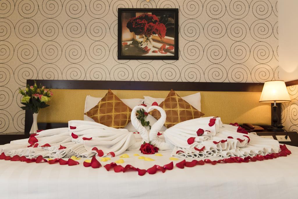 King Town Hotel Nha Trang Bagian luar foto